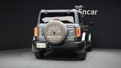 Ford Bronco