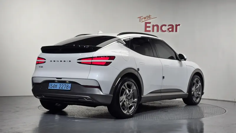 Genesis GV60