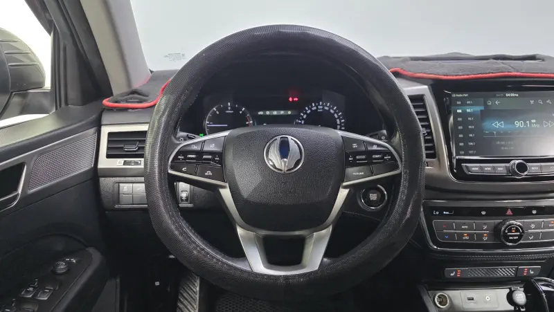 SsangYong Rexton Sports