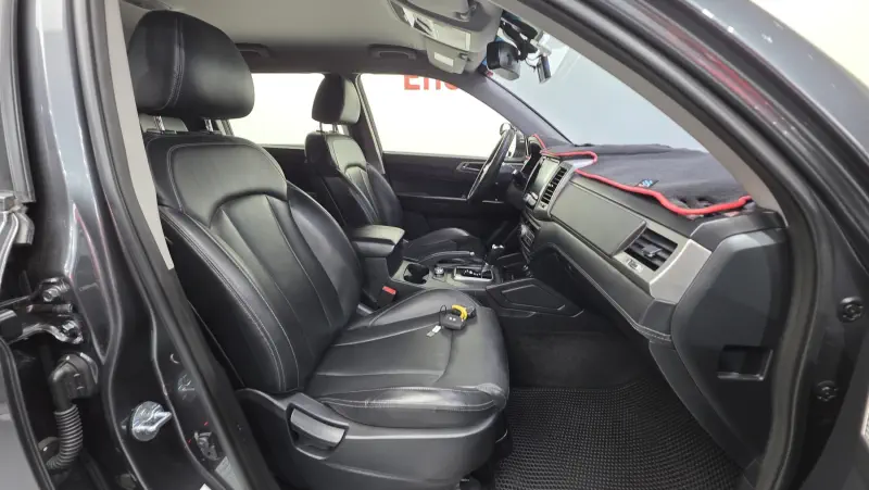 SsangYong Rexton Sports
