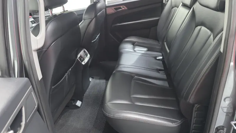 SsangYong Rexton Sports