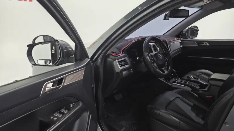 SsangYong Rexton Sports