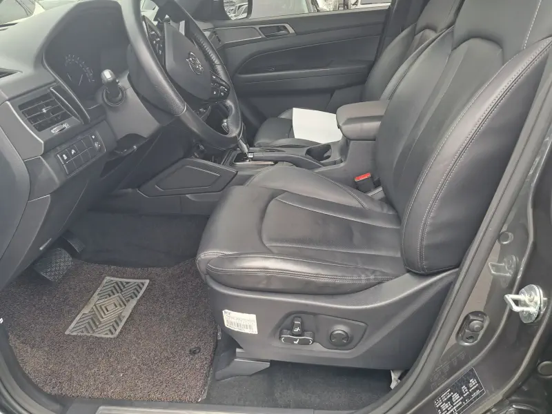 SsangYong Rexton Sports