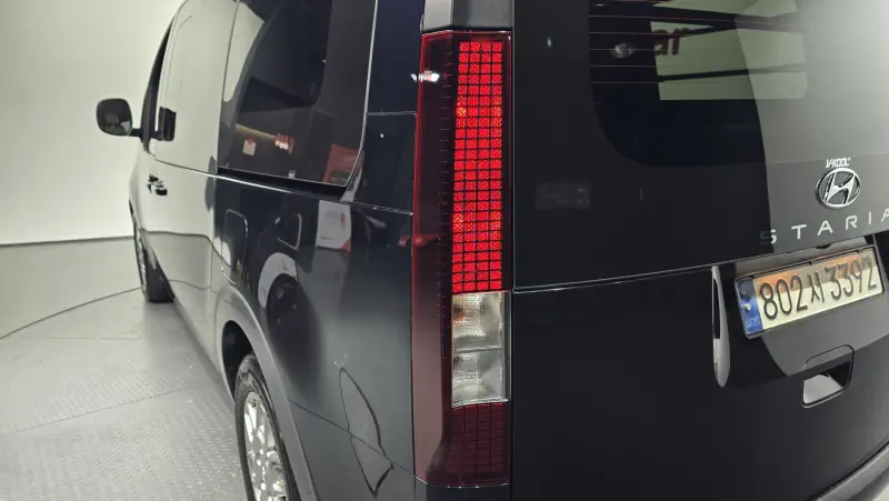 Hyundai Staria