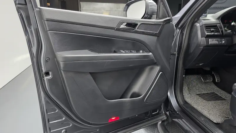 SsangYong Rexton Sports Khan
