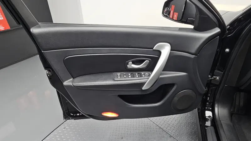 Renault Samsung SM5