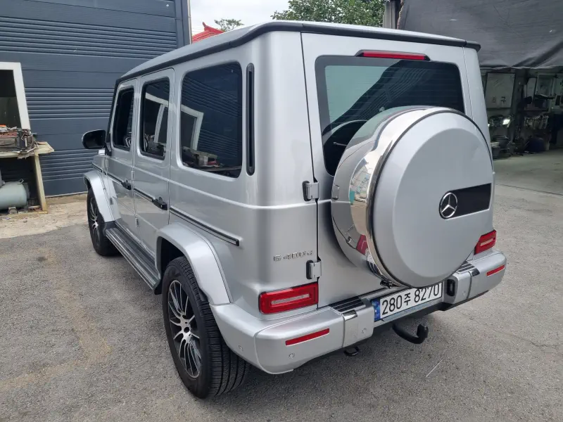 Mercedes-Benz G-Class