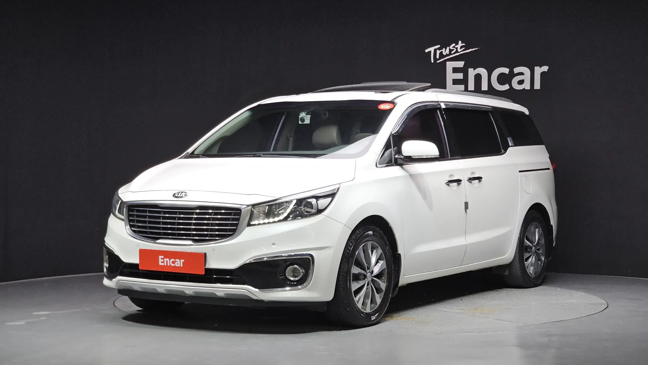 Kia Carnival 2016