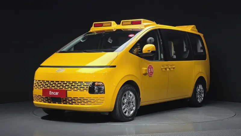 Hyundai Staria