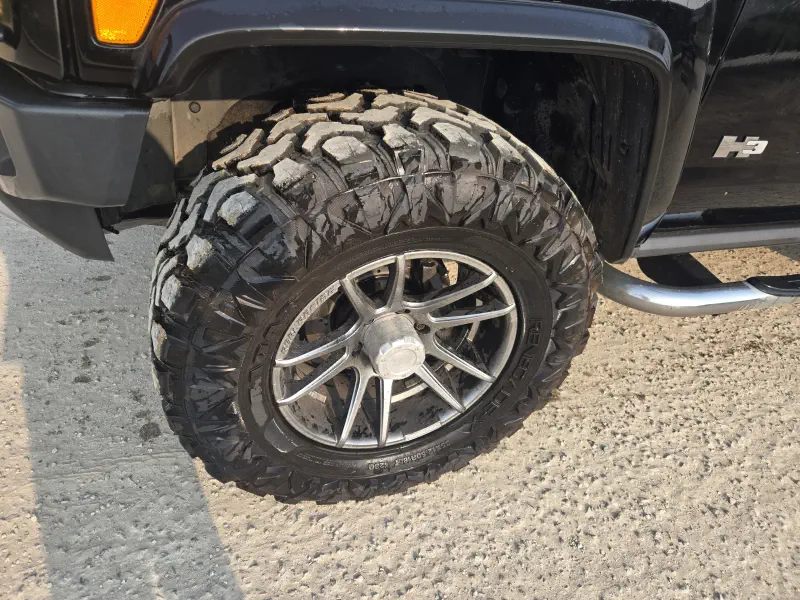 Hummer H3