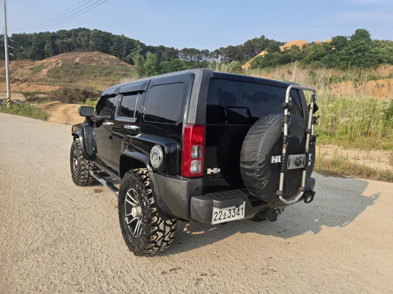 Hummer H3