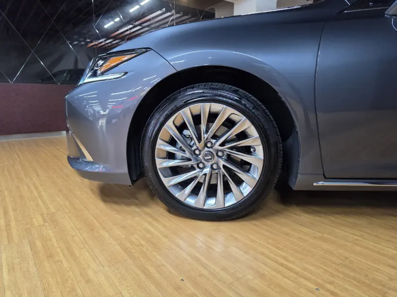 Lexus ES300h