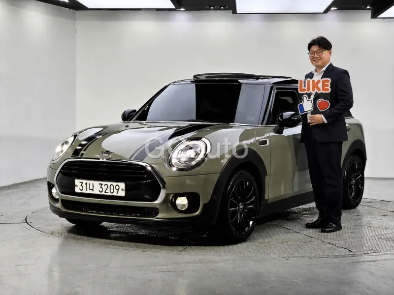 MINI Clubman