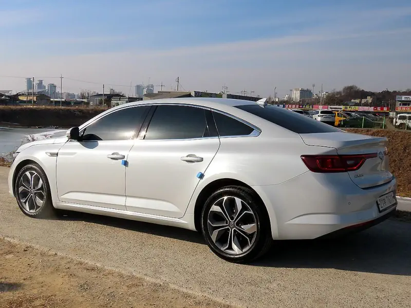Renault Samsung SM6