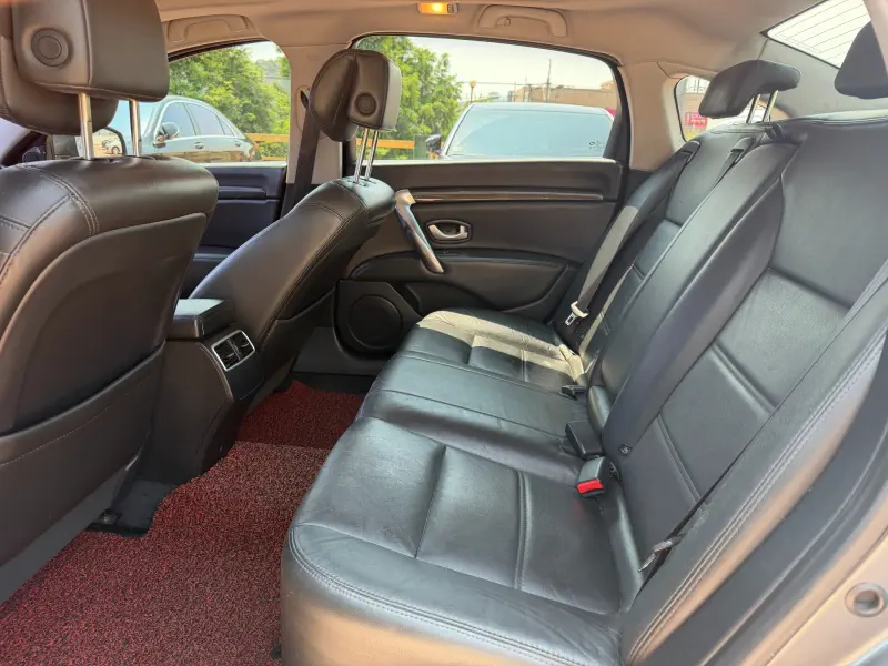 Renault Samsung SM7