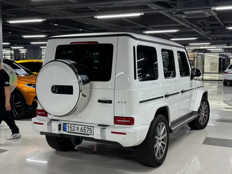 Mercedes-Benz G-Class