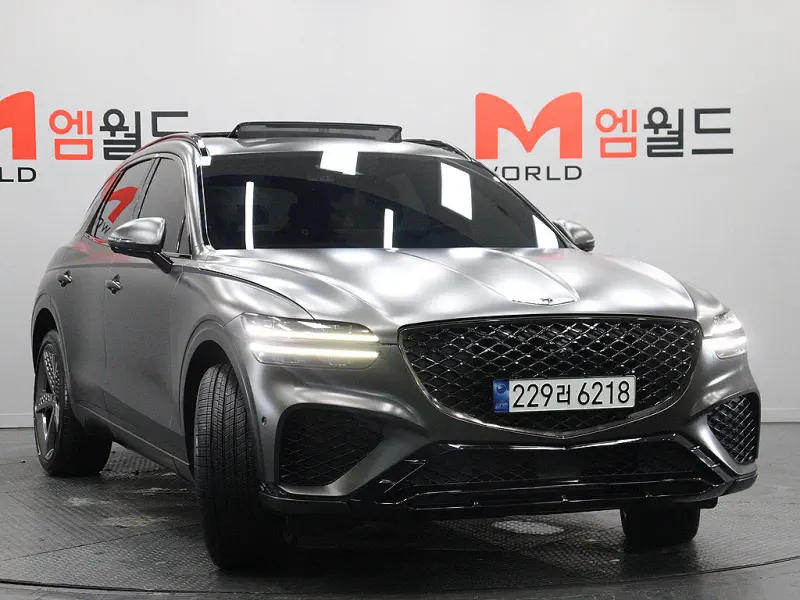 Genesis GV70