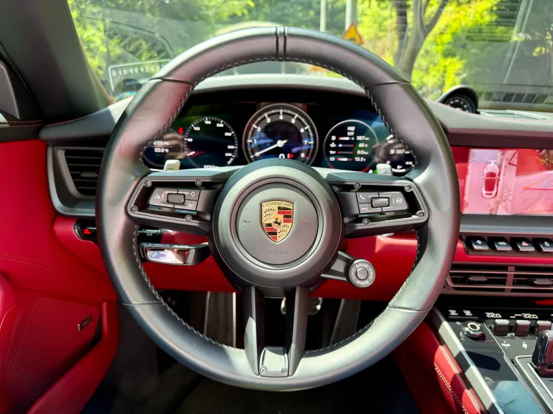 Porsche 911