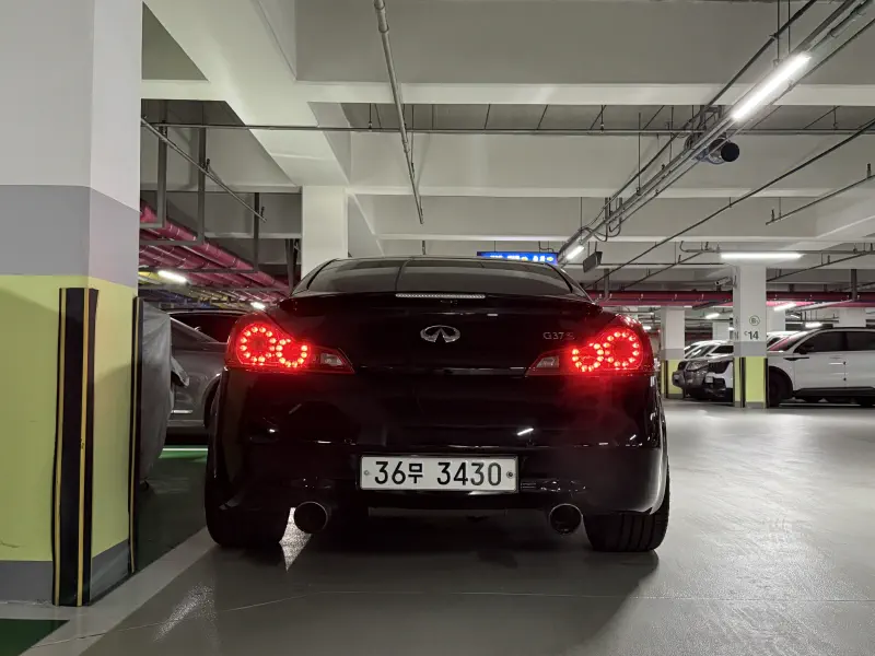 Infiniti G37