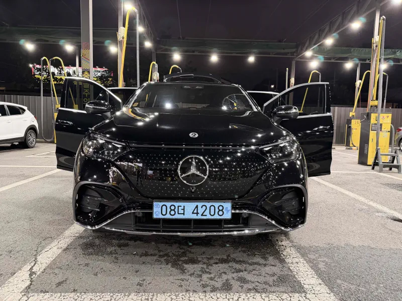 Mercedes-Benz EQE