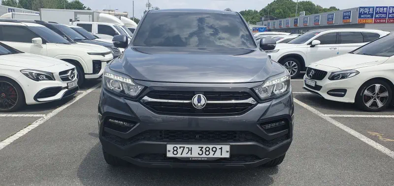 SsangYong Rexton Sports