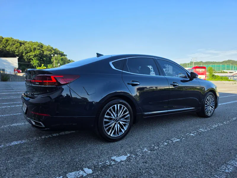 Kia K7