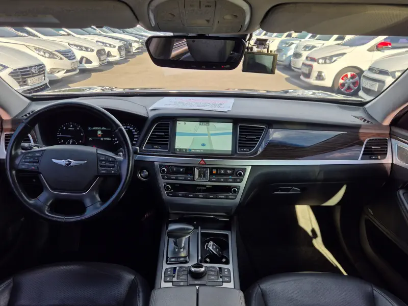 Genesis G80