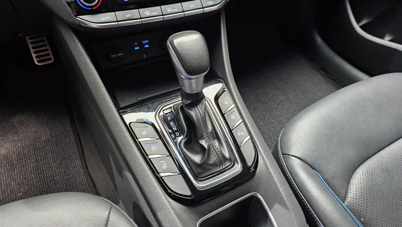 Hyundai Ioniq