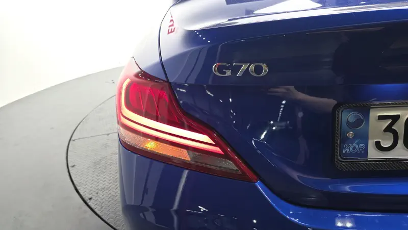 Genesis G70