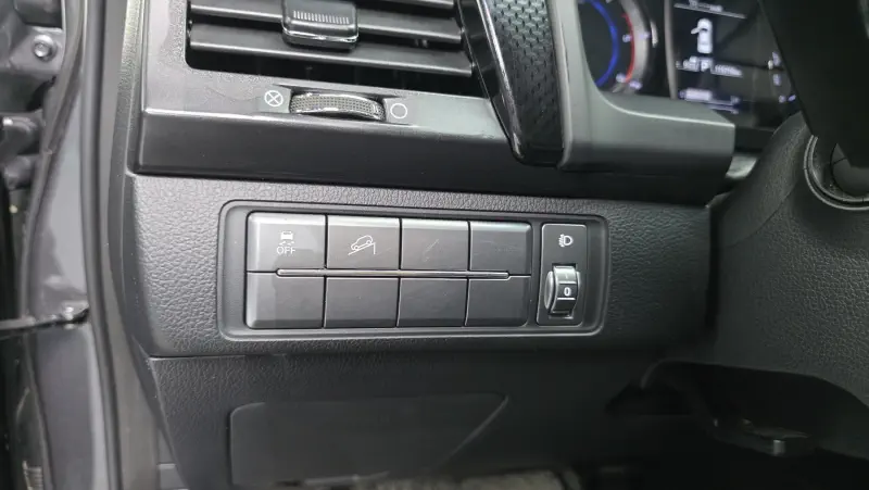 SsangYong Rexton Sports Khan