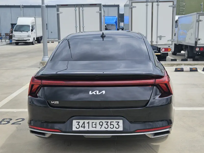Kia K8
