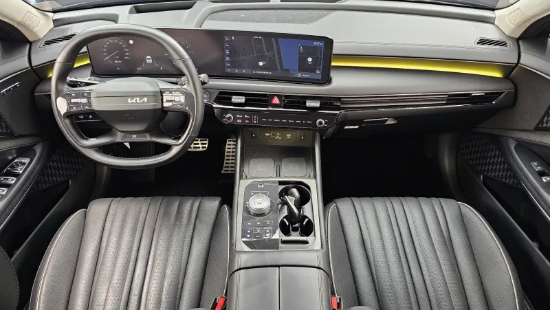 Kia K8