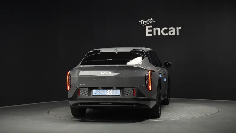 Kia EV4