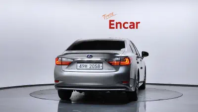 Lexus ES300h