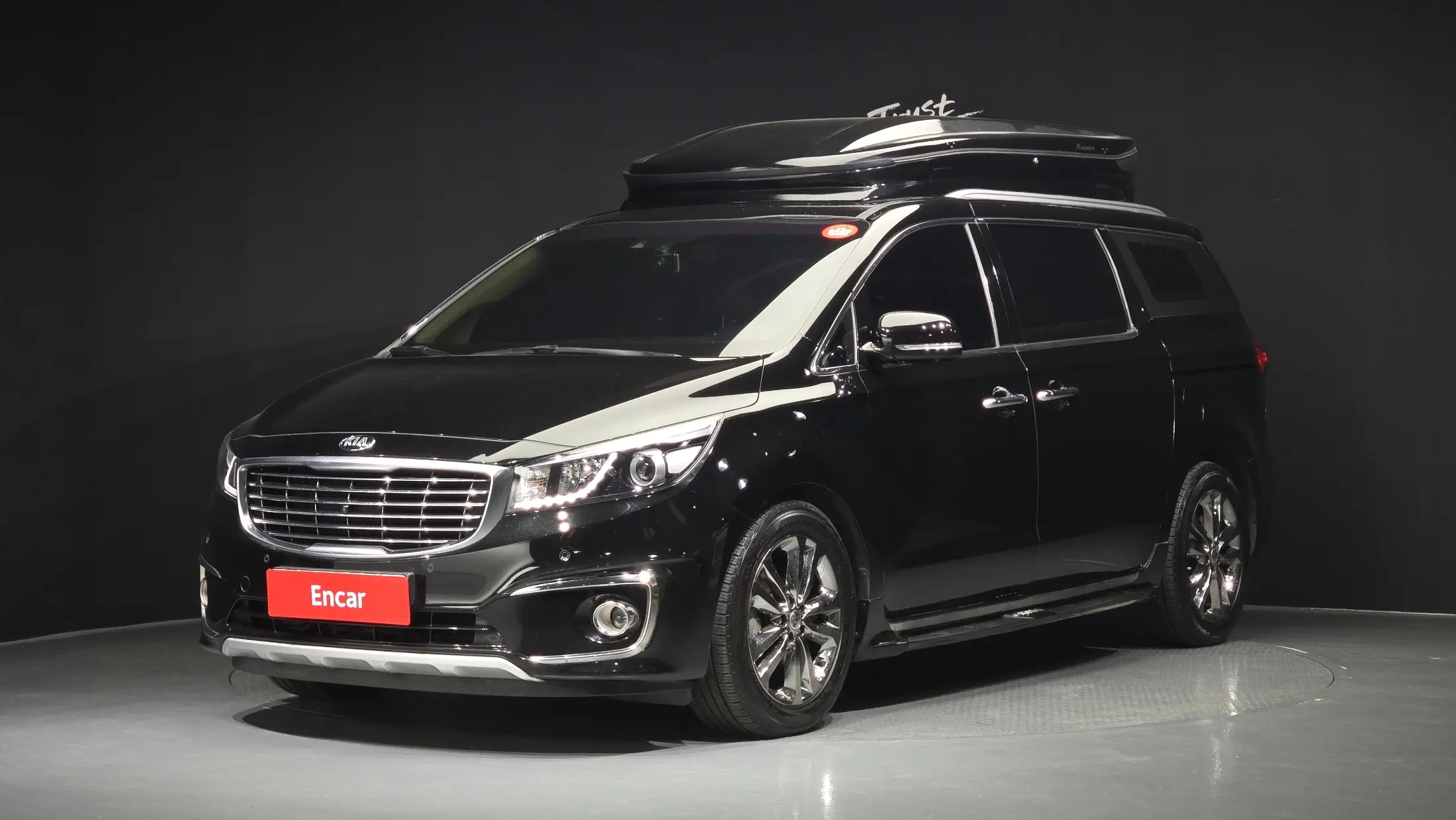 Kia Carnival 2016
