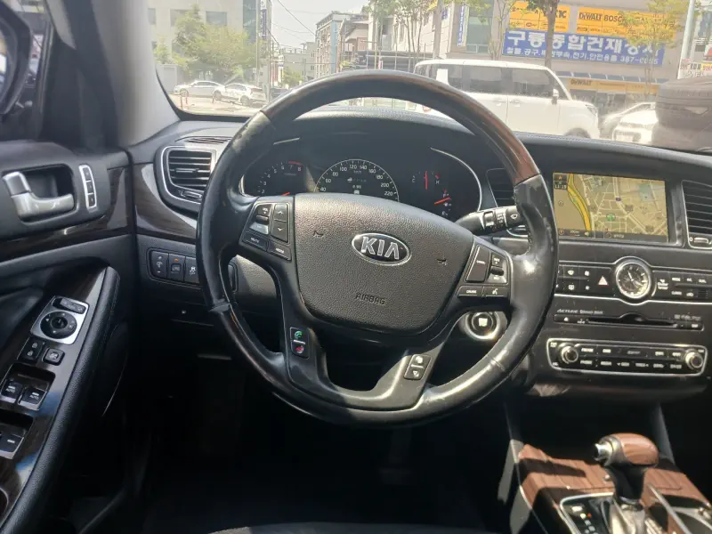 Kia K7
