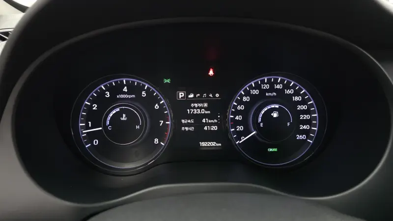 Hyundai Aslan