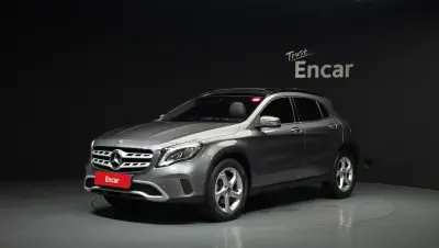 Mercedes-Benz GLA-Class