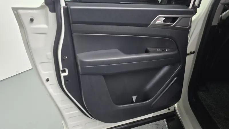 SsangYong Rexton Sports
