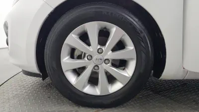 Kia Pride