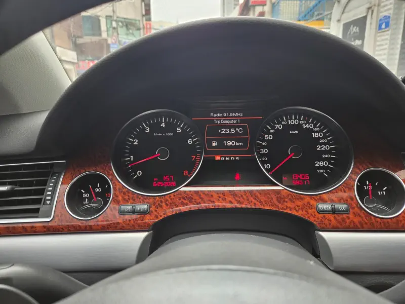 Audi A8