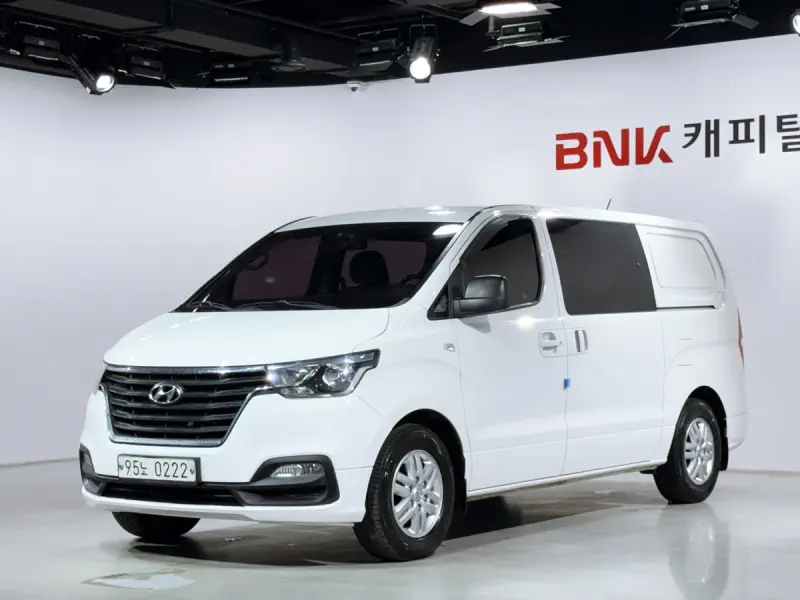 Hyundai Grand Starex
