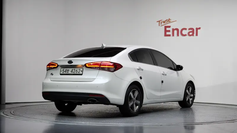 Kia K3