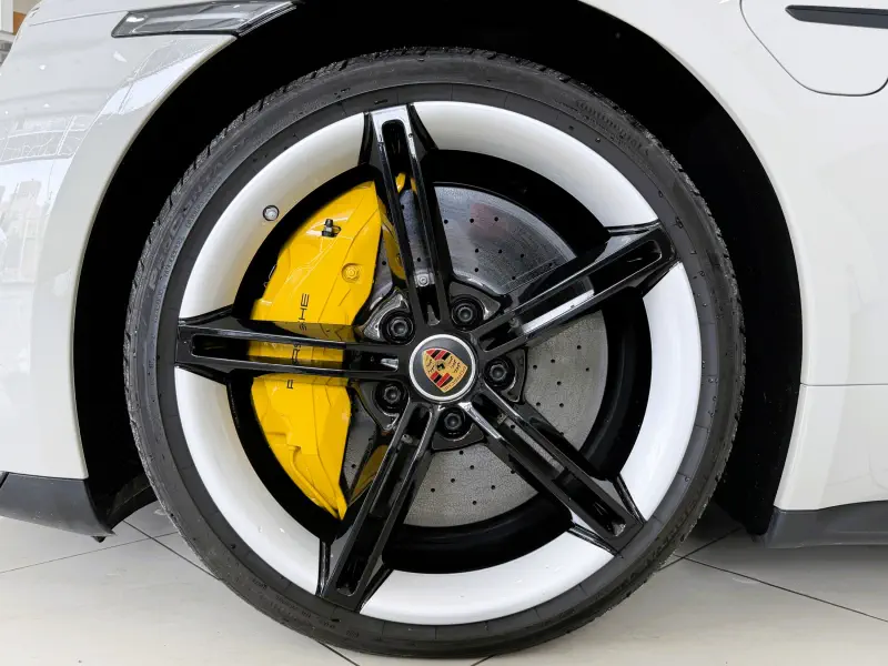 Купить Porsche Taycan Ulsan из Кореи