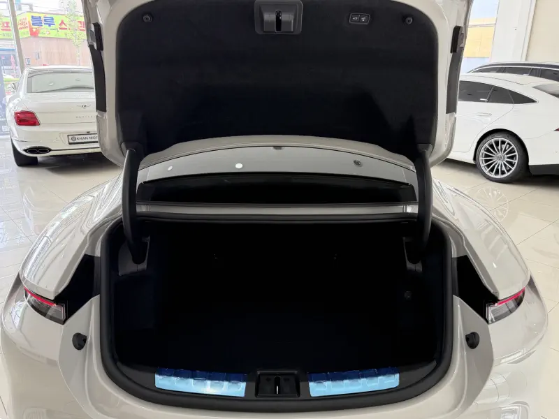 Купить Porsche Taycan Ulsan из Кореи