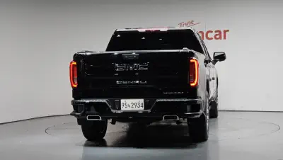 GMC SIERRA