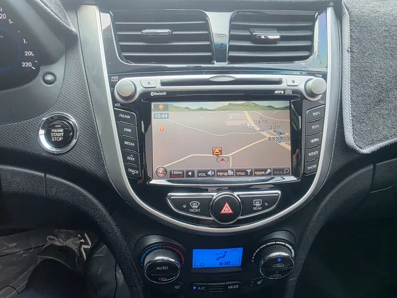 Hyundai Accent