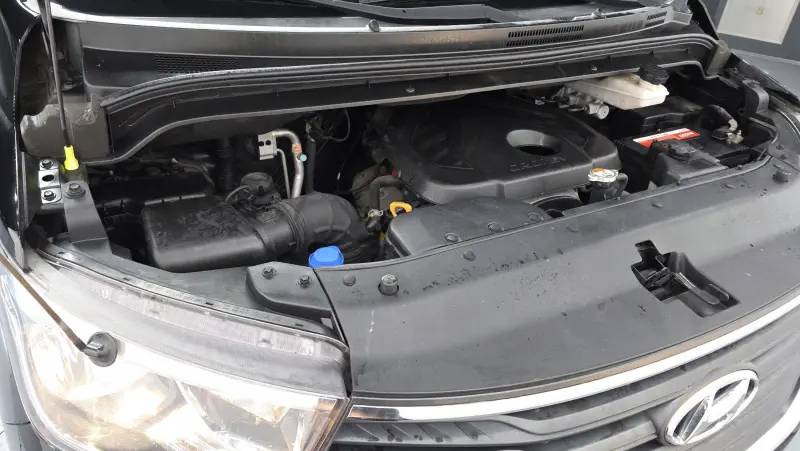 Hyundai Grand Starex
