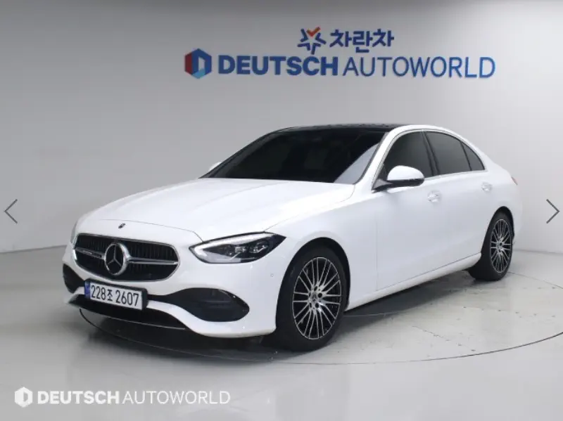 Mercedes-Benz C-Class