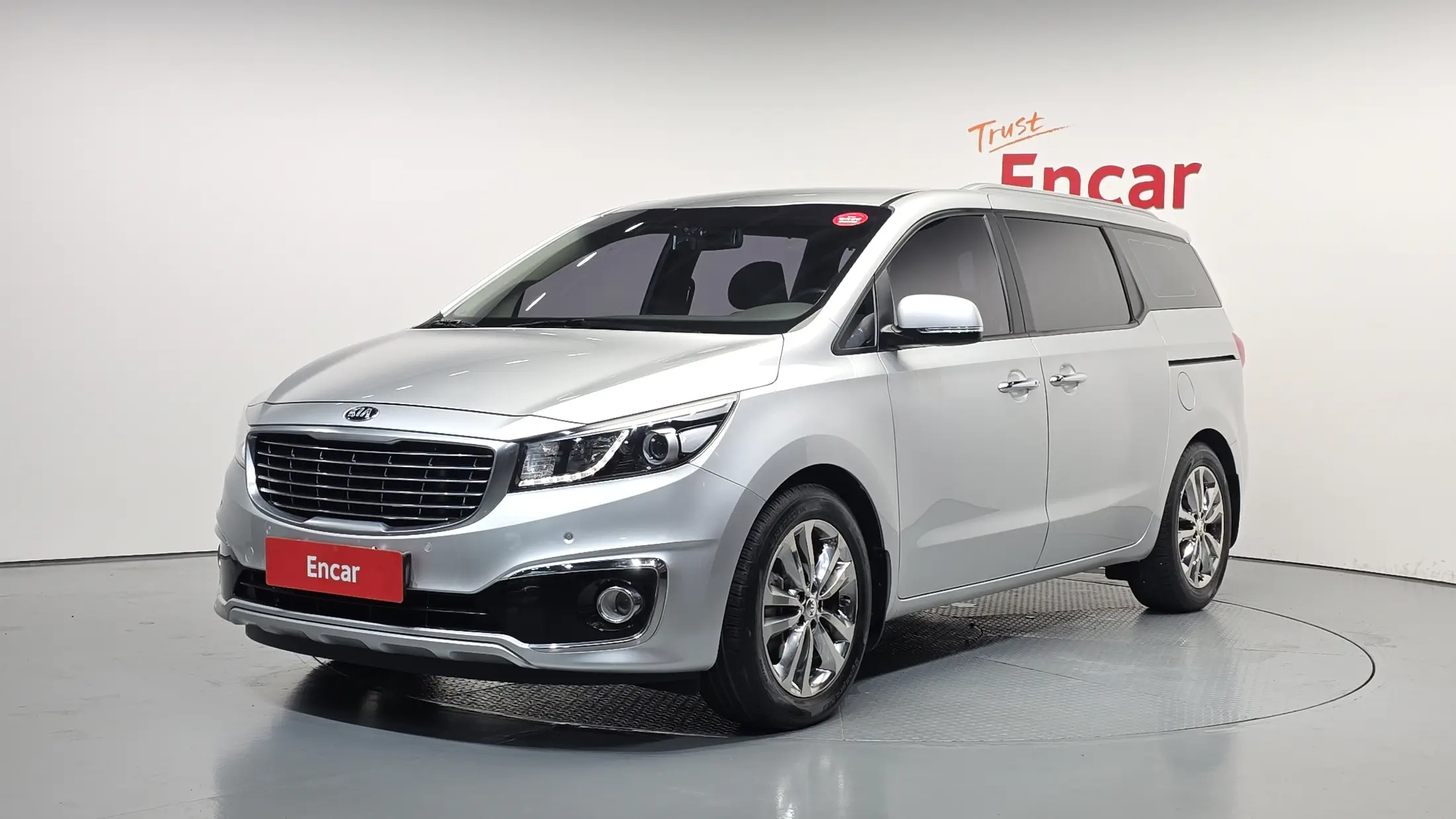 Kia Carnival 2016